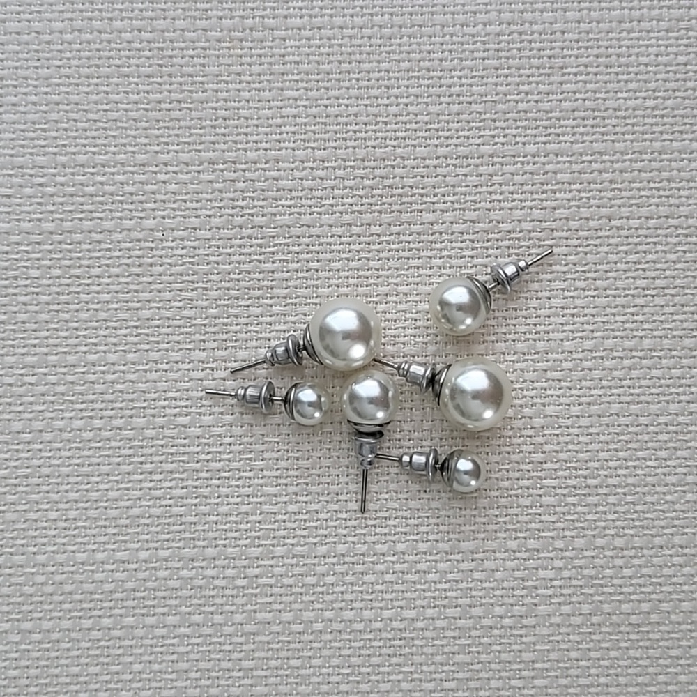 Pearl Stud Earrings